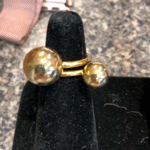 Fashion gold tone ball ring size 5